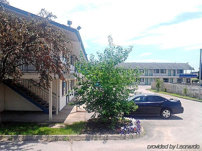 Motel 6 Des Moines South - Airport Exterior foto