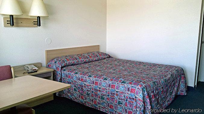 Motel 6 Des Moines South - Airport Exterior foto