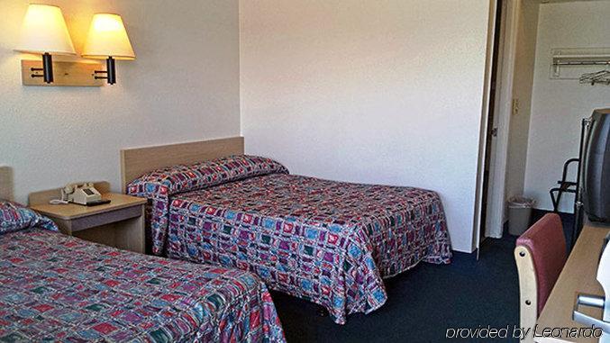 Motel 6 Des Moines South - Airport Exterior foto
